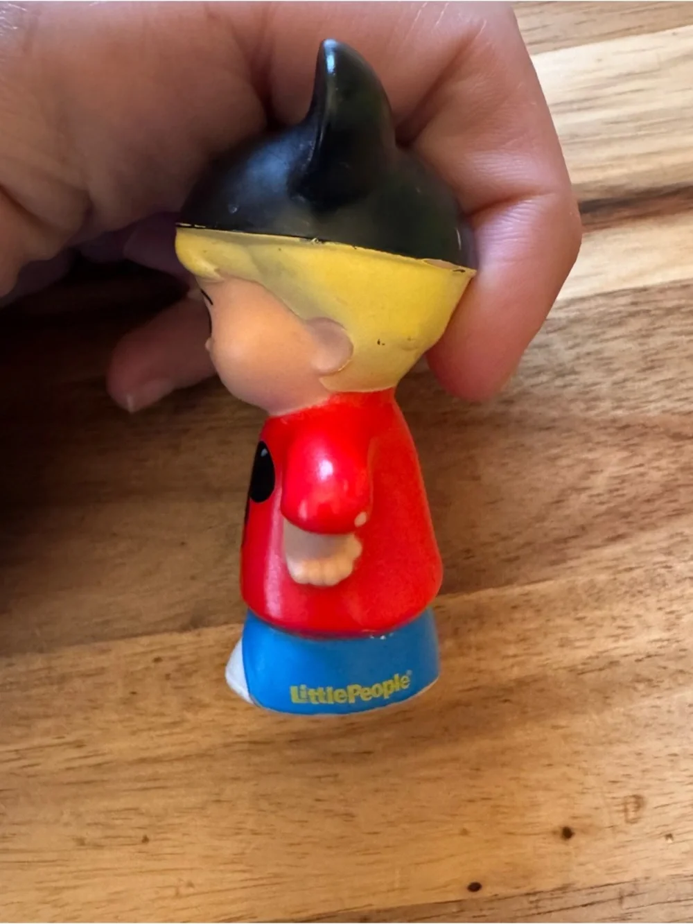 HSA Fisher-Price Little People Disney Mickey Mouse Ear Hat Boy Figure 2013 BGC44